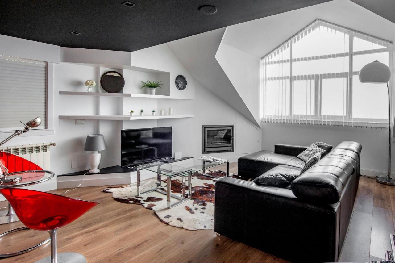 Oktheway Loft Maestranza Apartment *
